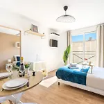 Bngo I Le Cosy I 2 Personnes, Gare Perrache, Place Bellecour, Hypercentre - Attention Absence D'ascenseur En Juin 2026, Au 3eme Etage * Lyon