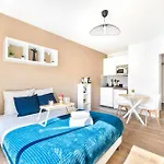 Bngo I Le Cosy I 2 Personnes, Gare Perrache, Place Bellecour, Hypercentre - Attention Absence D'ascenseur En Juin 2026, Au 3eme Etage