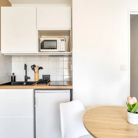 Bngo I Le Cosy I 2 Personnes, Gare Perrache, Place Bellecour, Hypercentre - Attention Absence D'ascenseur En Juin 2026, Au 3eme Etage Apartment *