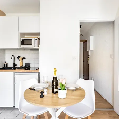 Bngo I Le Cosy I 2 Personnes, Gare Perrache, Place Bellecour, Hypercentre - Attention Absence D'ascenseur En Juin 2026, Au 3eme Etage Apartment Lyon